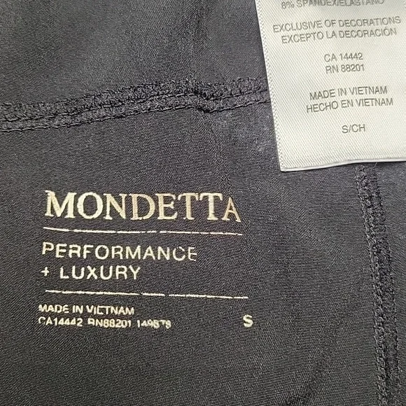 Under Armour Women's Dark Blue Athletic Shorts - Picture 4 of 6